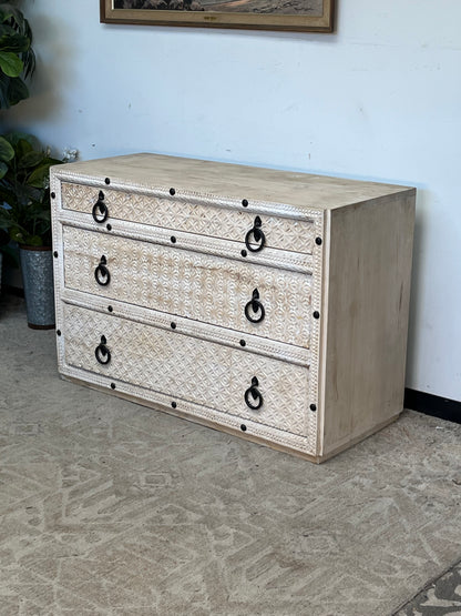 Moroccan Style 3-Drawer Dresser