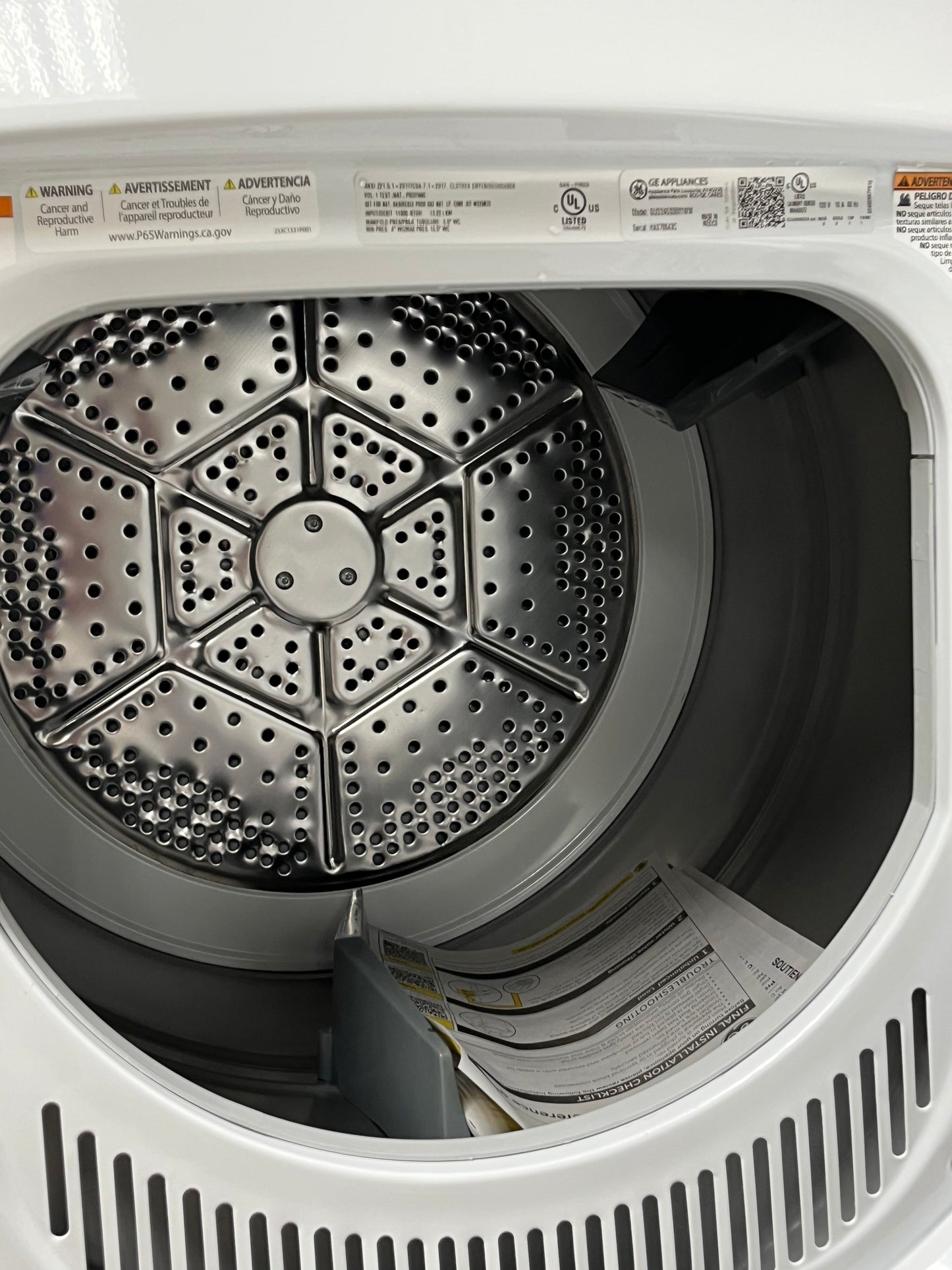 GE Unitized Spacemaker Washer with Gas Dryer