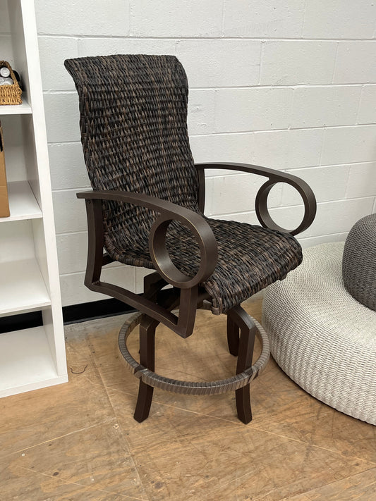 Mallin Furniture High Back Patio Chair