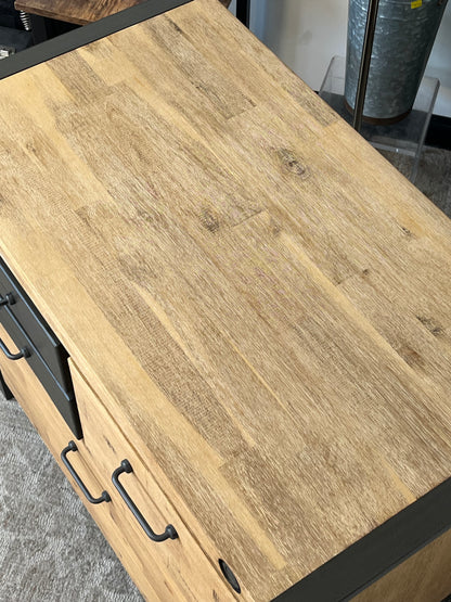 Rustic Style 4-Drawer Cabinet