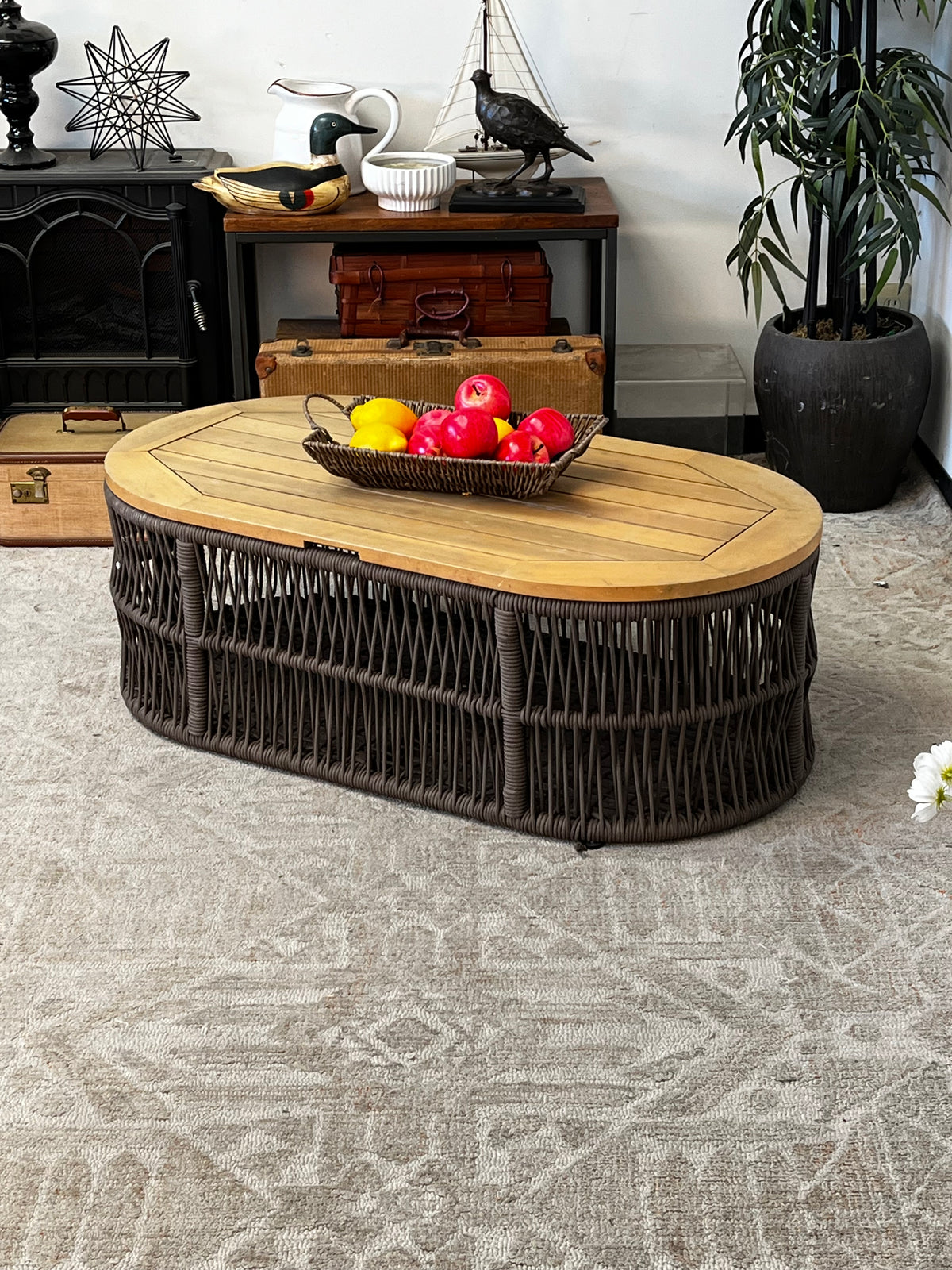 Outdoor Coffee Table WIth Storage