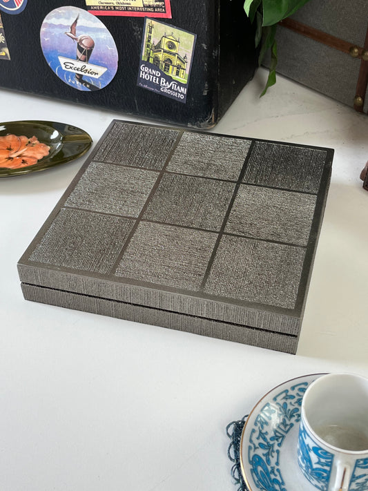 Diamond Pattern Jewelry Box