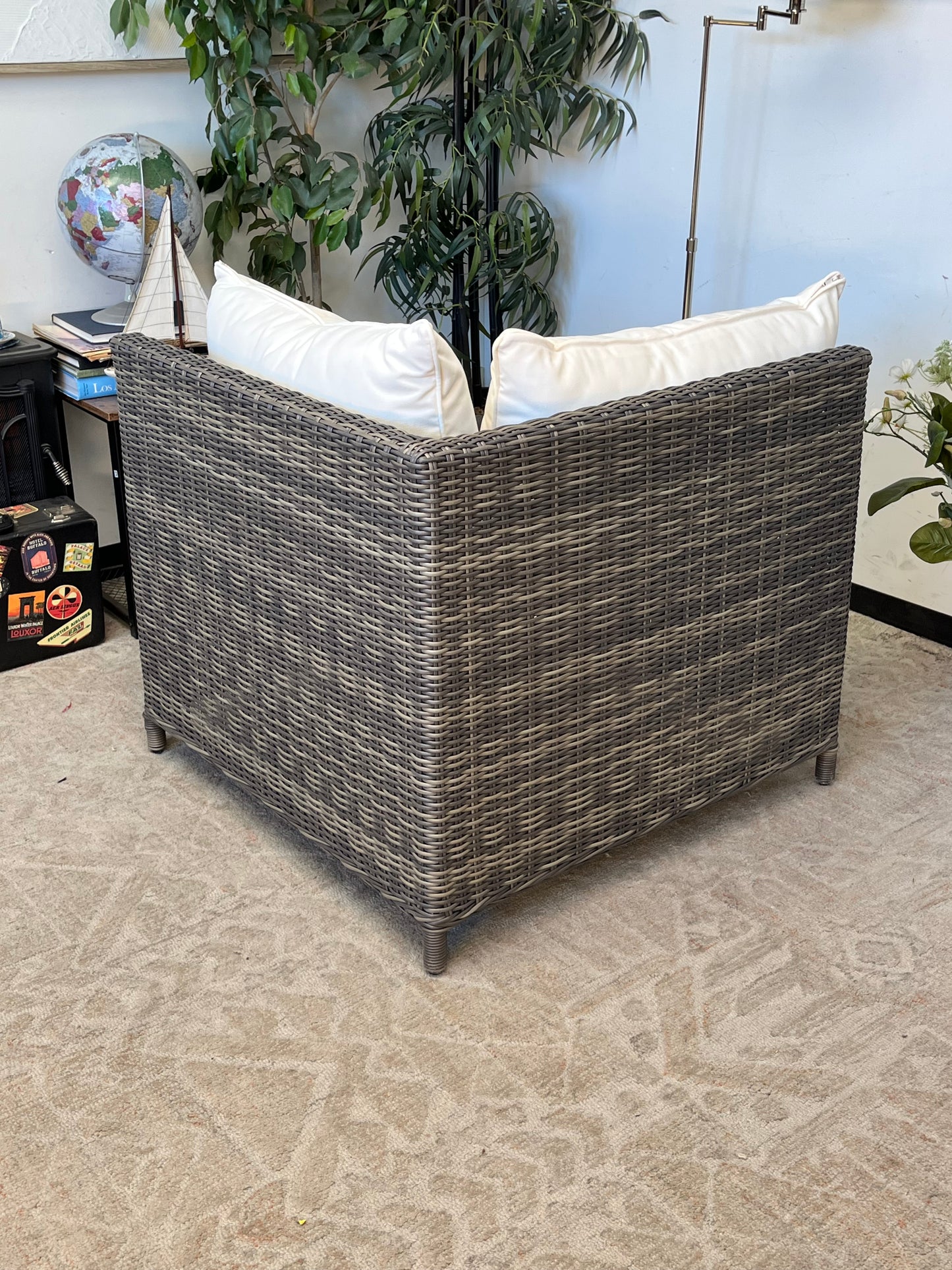 Outdoor Poly Rattan Gray Chair