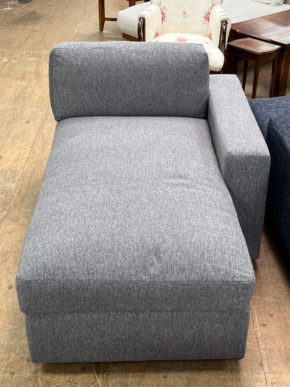 Modern Left-Arm Chaise w/ Storage