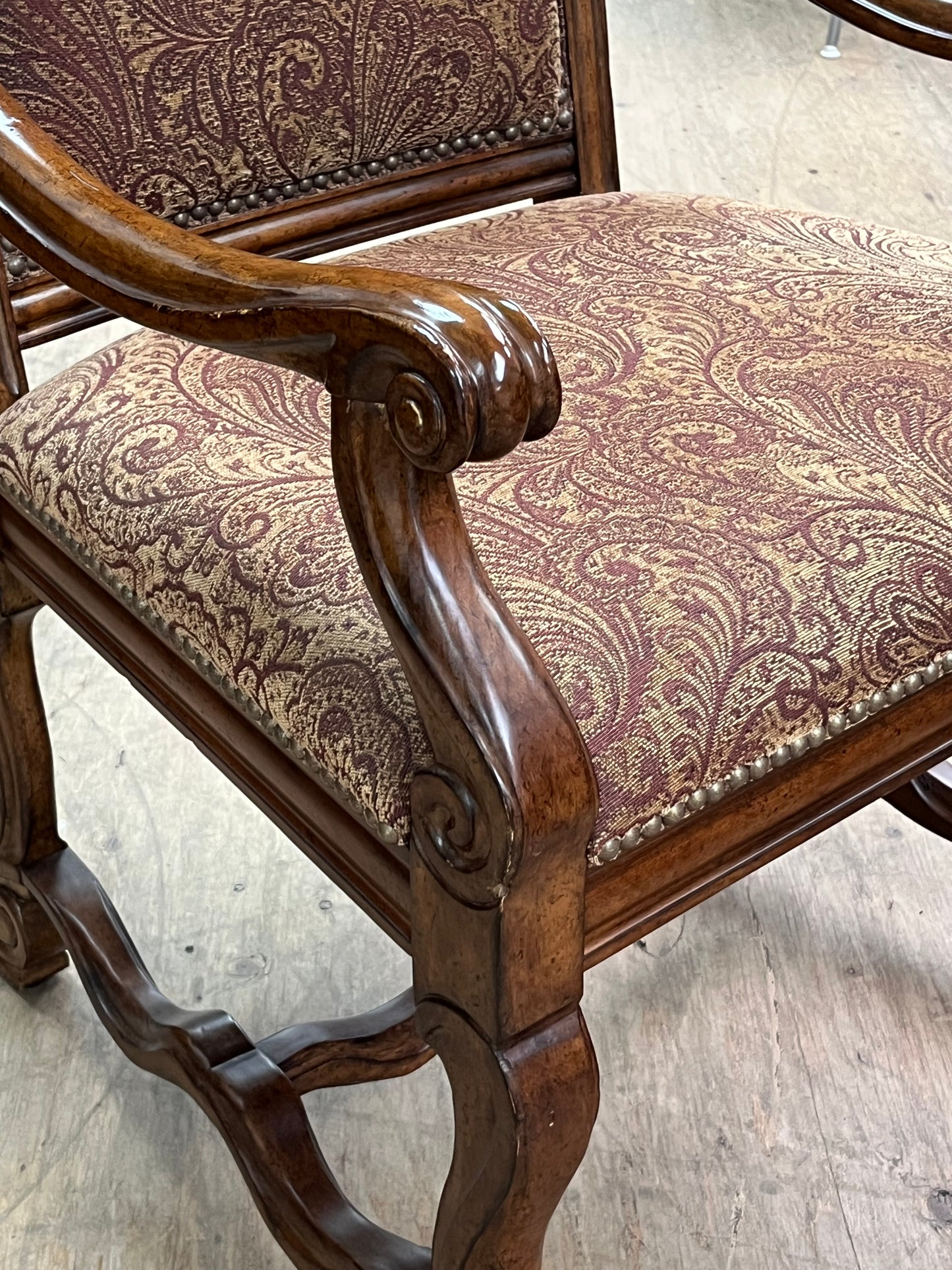 Traditional Style Wooden Dining Set