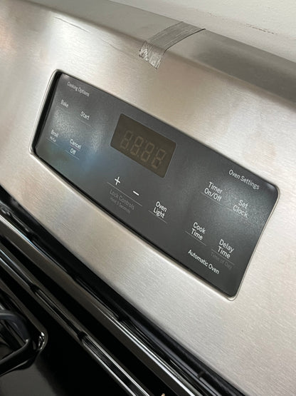 GE Appliances 4.8 cu. ft. Stainless Steel Gas Range