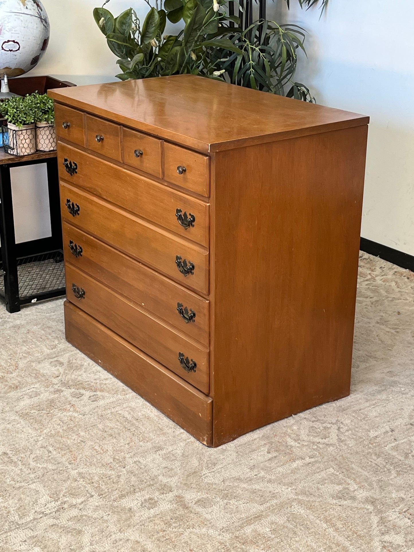 Antique Style 3 Drawer Dresser