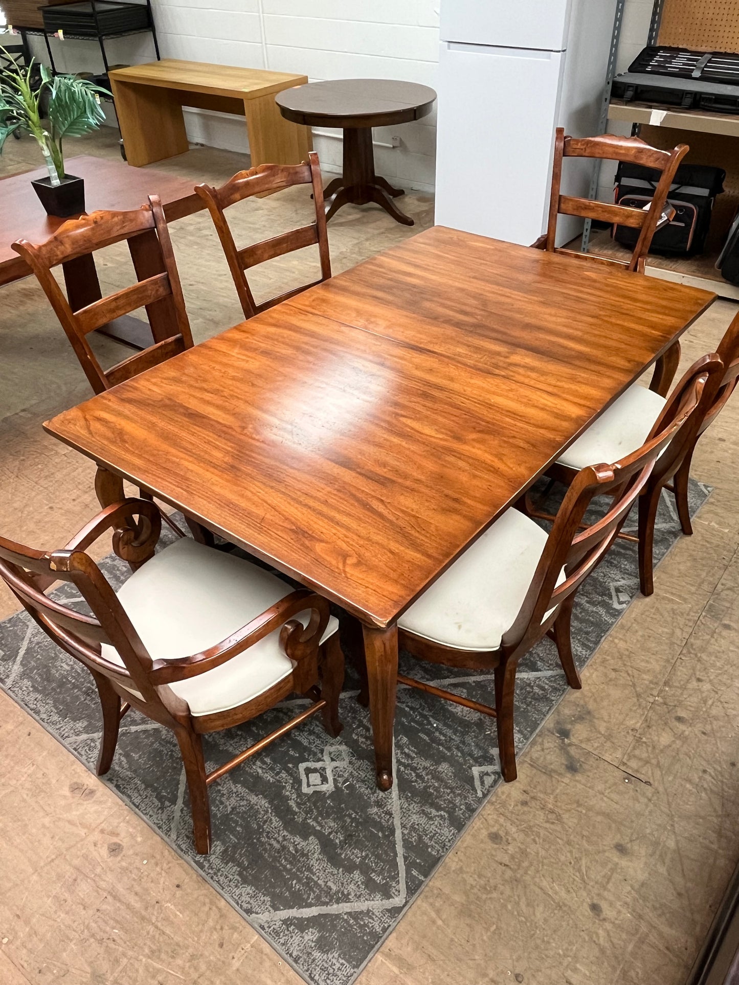 Hendredon Vintage Wooden Dining Set