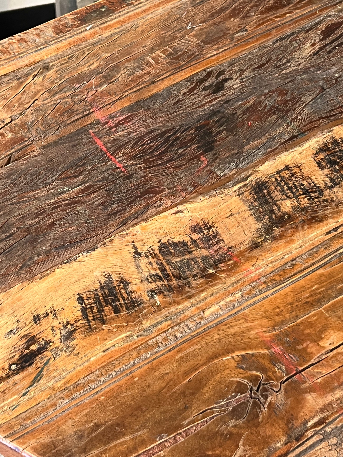 Rustic Style Round Side Table