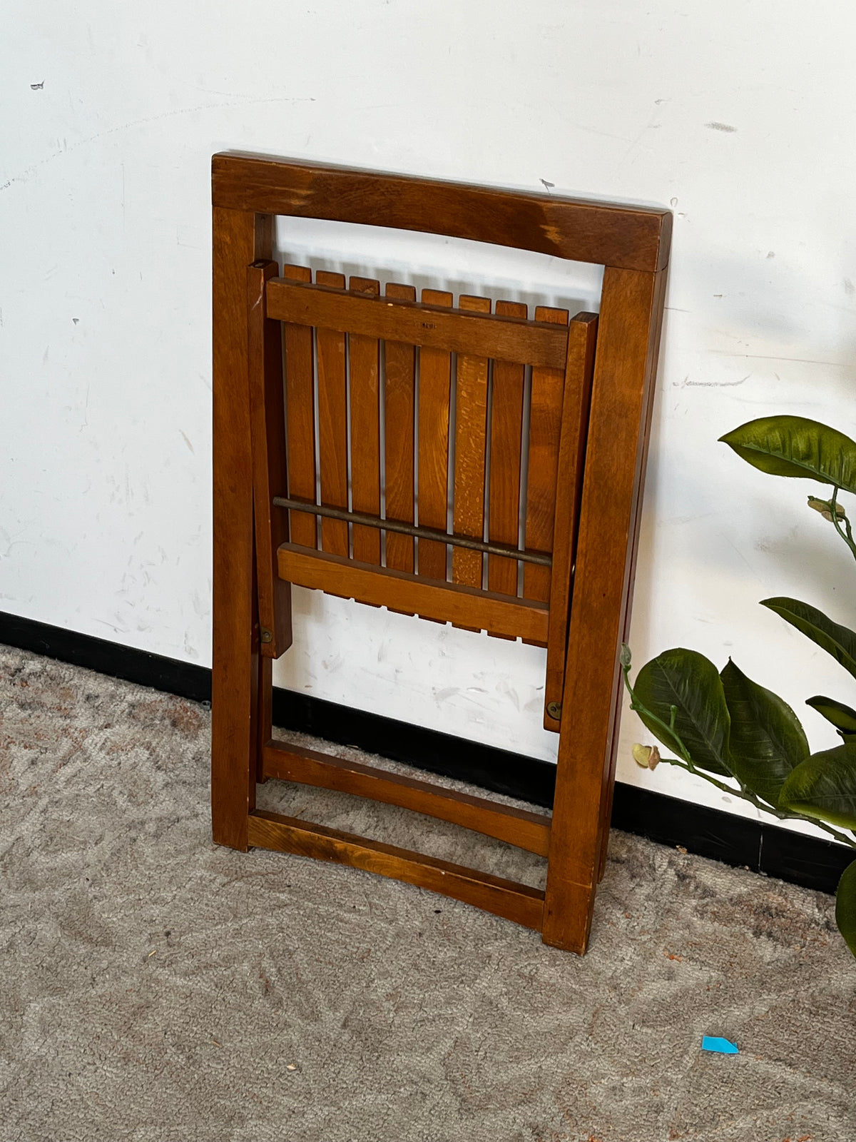 Vintage Style Folding Chair