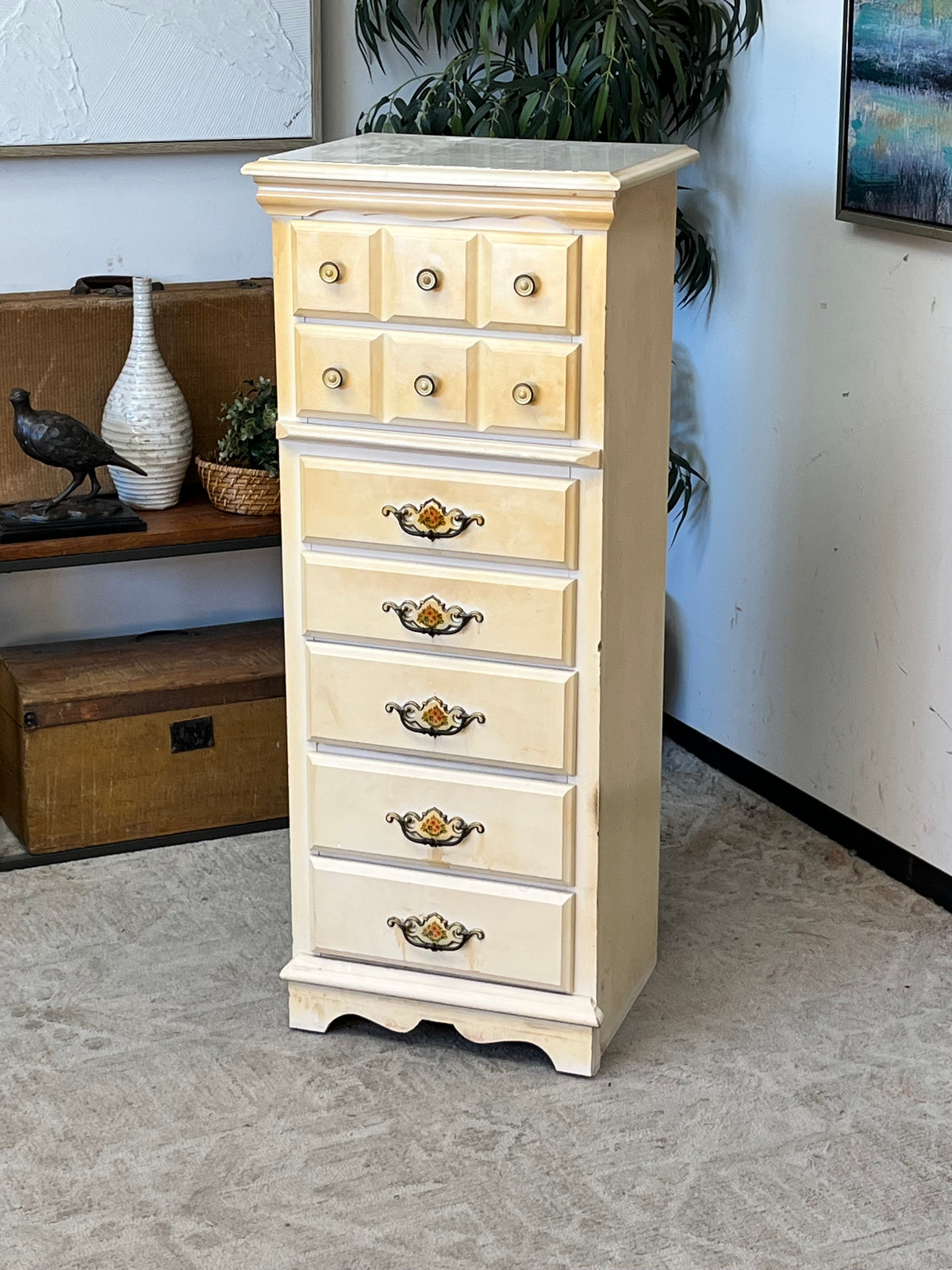 Vintage 7-Drawer Dresser