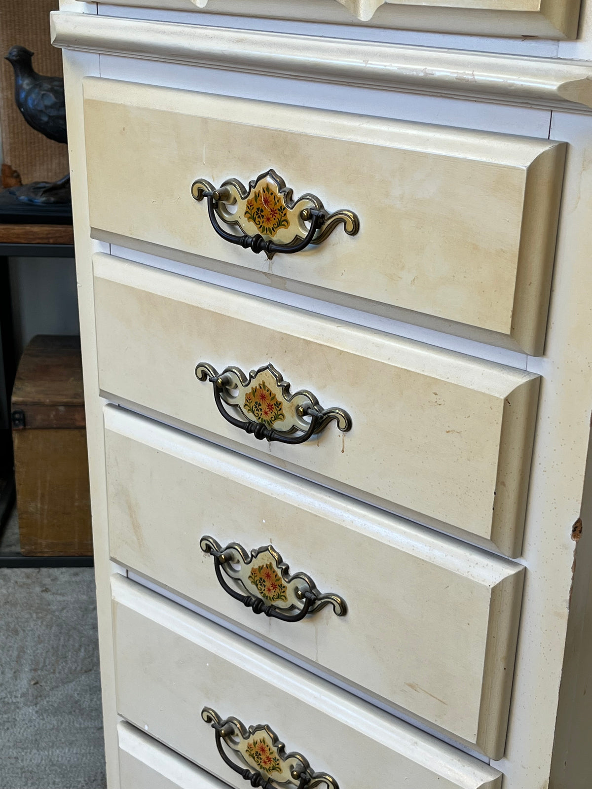 Vintage 7-Drawer Dresser