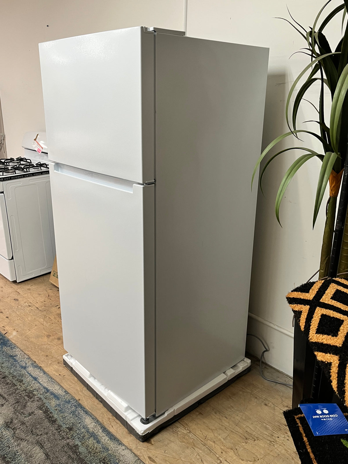 Seasons 18 Cu. Ft. Top Freezer Refrigerator