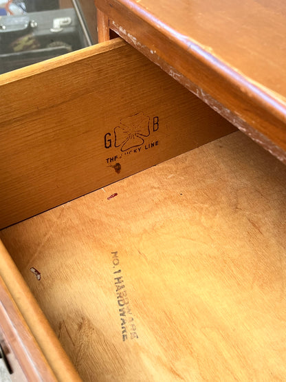 Globe Lucky Line 5-Drawer Dresser