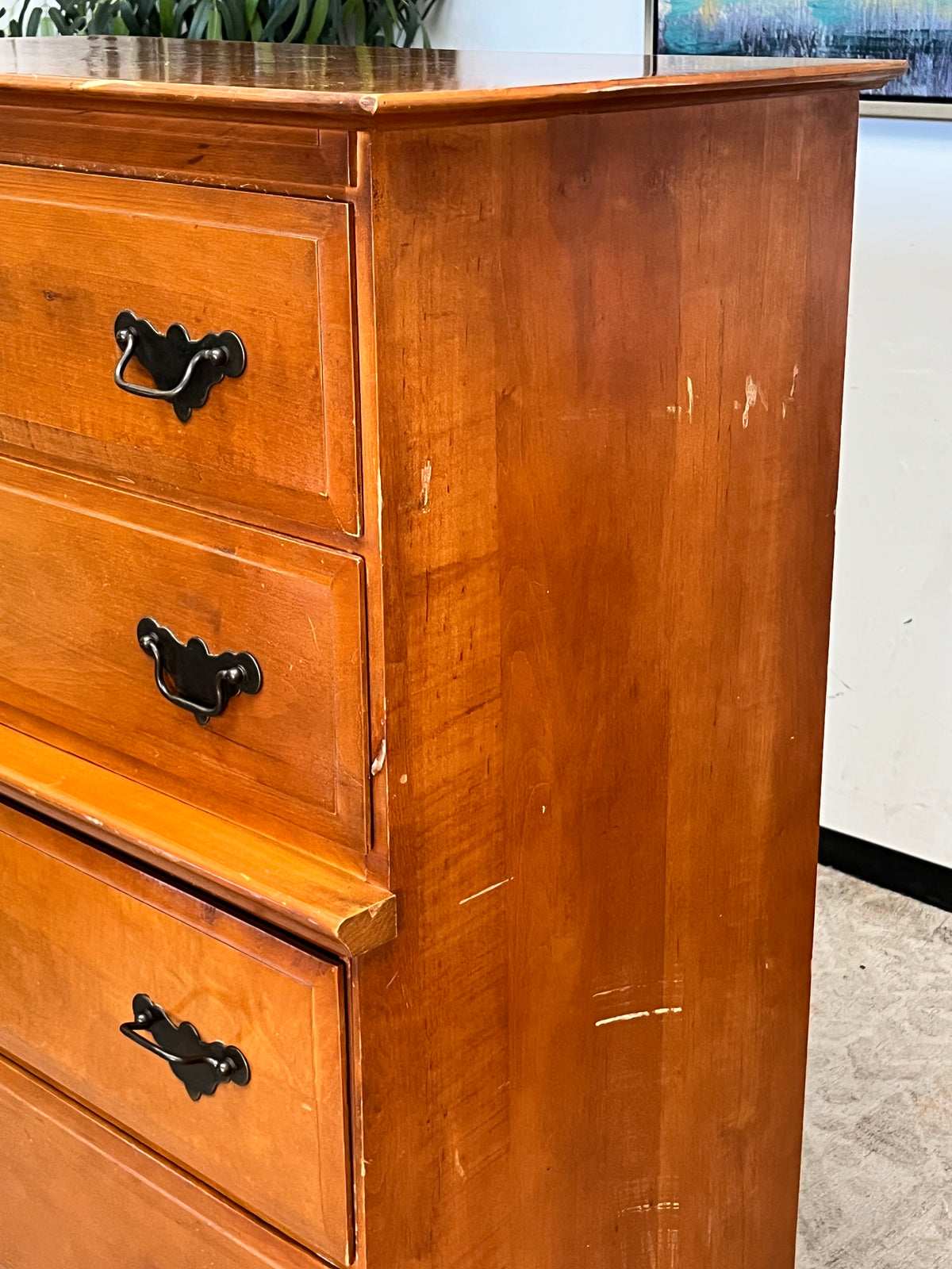 Globe Lucky Line 5-Drawer Dresser